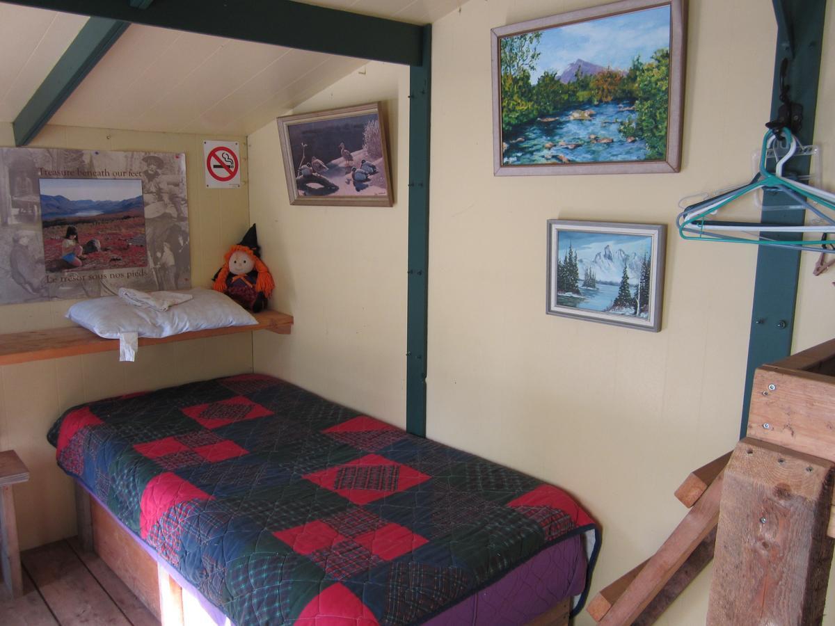 Dawson City River Hostel Eksteriør bilde